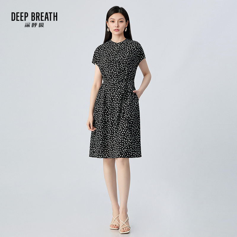 深呼吸女装正品相册图