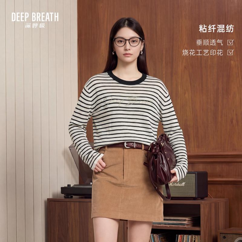 DEEP BREATH深呼吸女装 新款圆领廓形条纹烧花印长袖针织衫A303155
